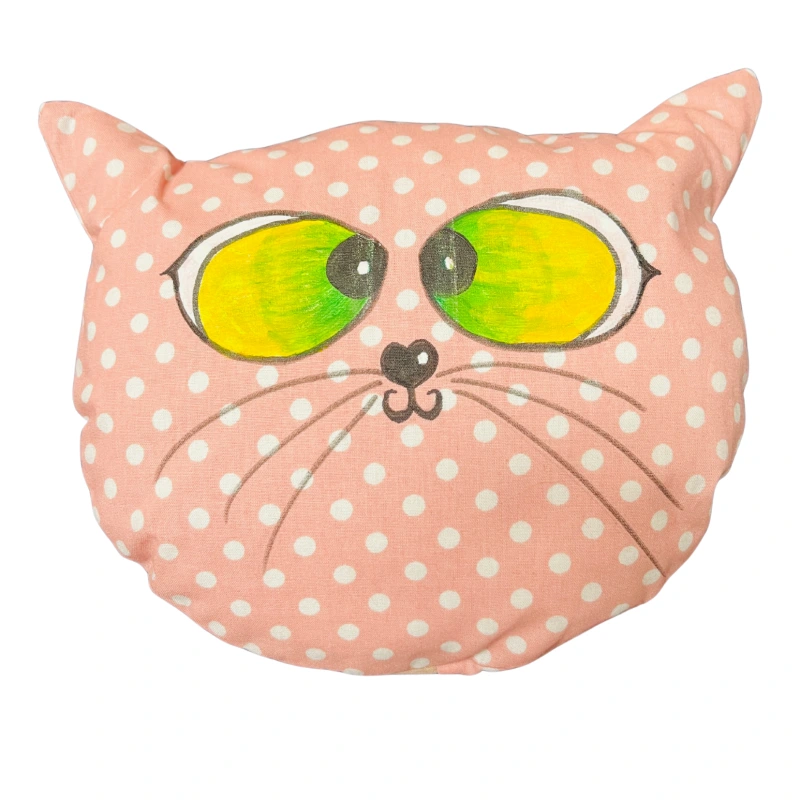 Růžová s puntíkem