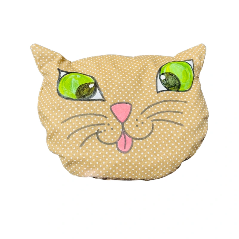 Béžová s puntíkem